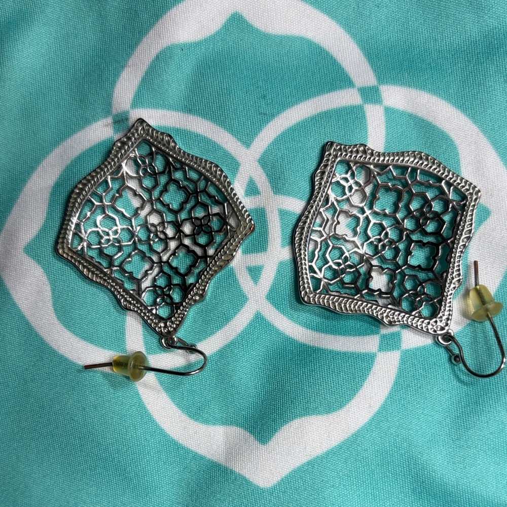 Kendra Scott Silver Filigree Earrings - Picture 2 of 2